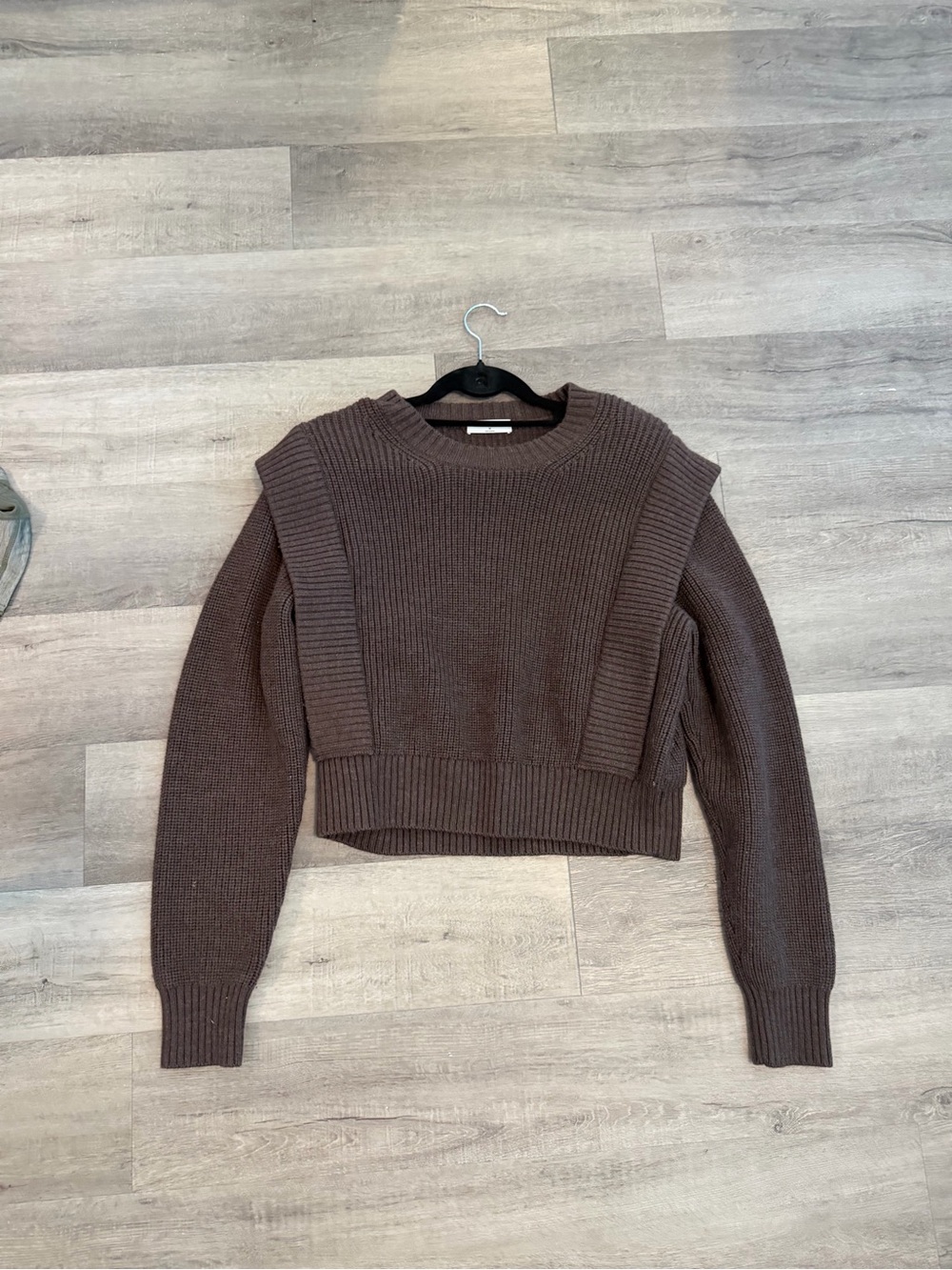 Babaton Brown Ribbed Shoulder-Detail Sweater size medium - Picture 4 of 5